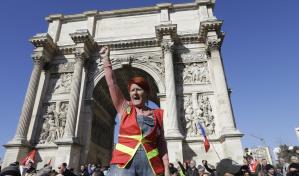 Macron tiene un arranque de 2020 difícil