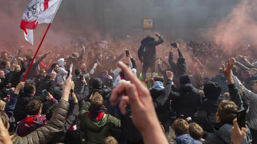 Ajax atrapa su 35mo título de la Eredivisie