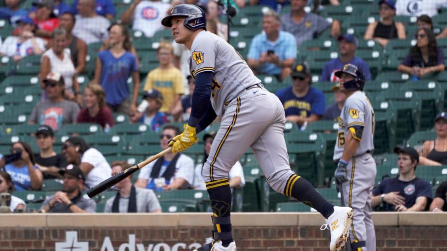 Peralta y García guían a Cerveceros a triunfo ante Cachorros