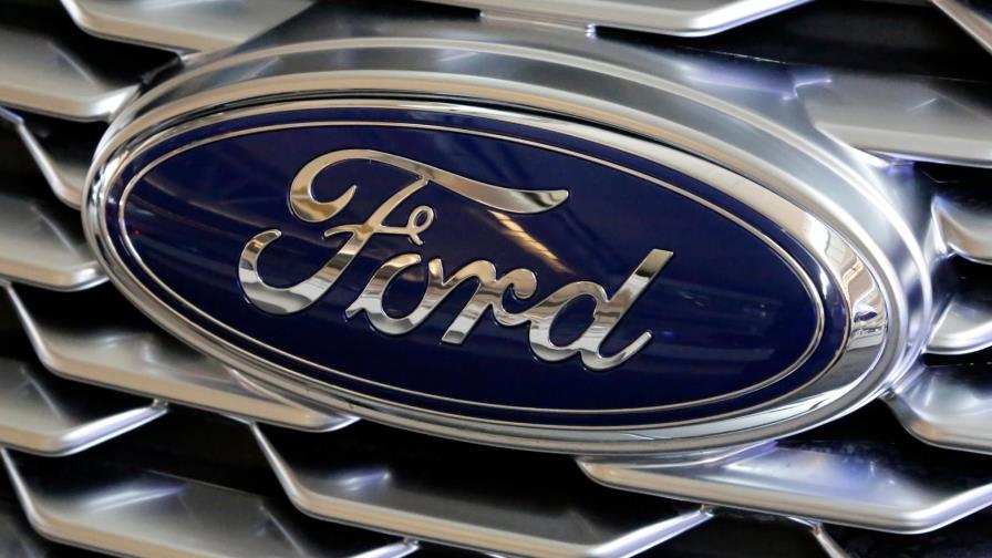 Ford busca eliminar 1.400 puestos con jubilaciones tempranas