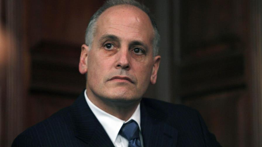 Reportes: Asesor de Cuomo sondea lealtad al gobernador