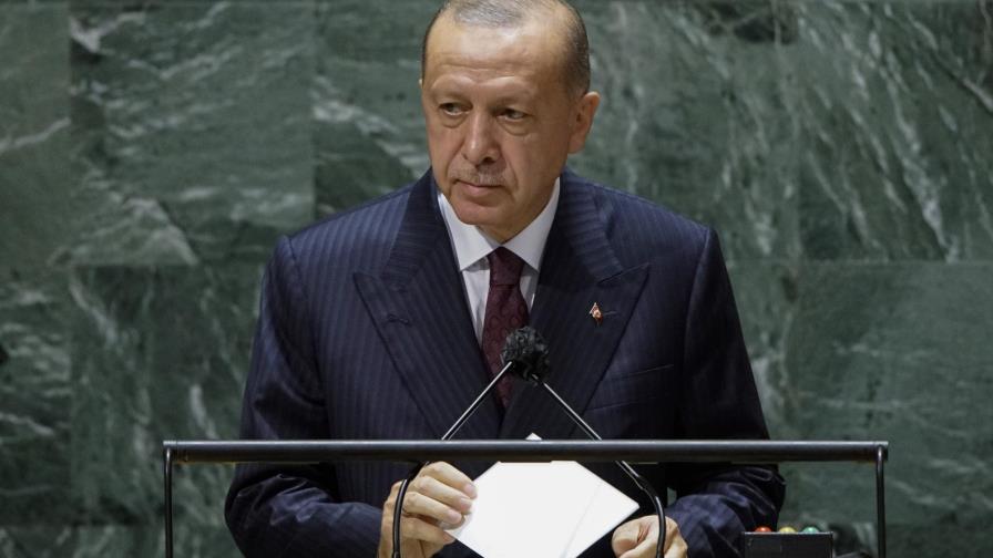 Turquía considera comprarle a Rusia más sistemas antimisiles