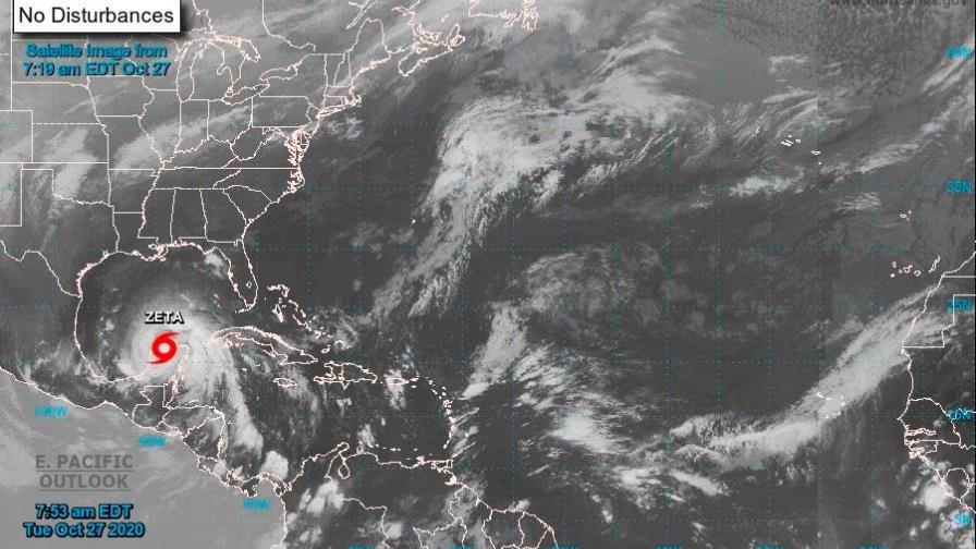 Zeta dejará Yucatán atrás y entará en el Golfo camino de EE.UU.