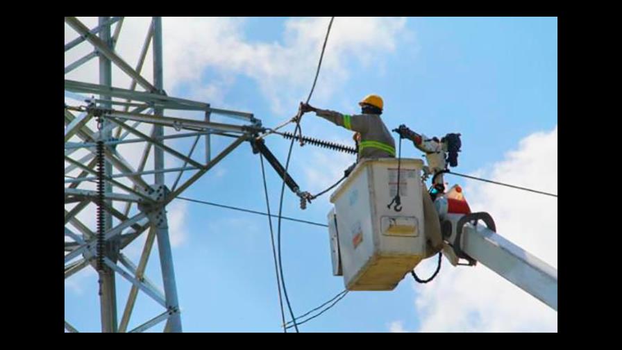 Gobierno transfiere más RD$7,000 MM al sector eléctrico en trimestre