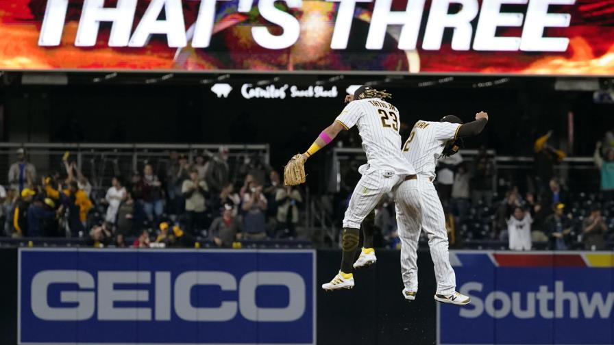 Cronenworth y Padres ganan serie ante Piratas