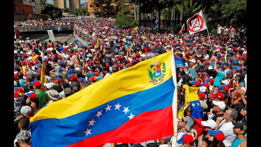 Carlos Vecchio: Maduro empuja a Venezuela a un conflicto impredecible