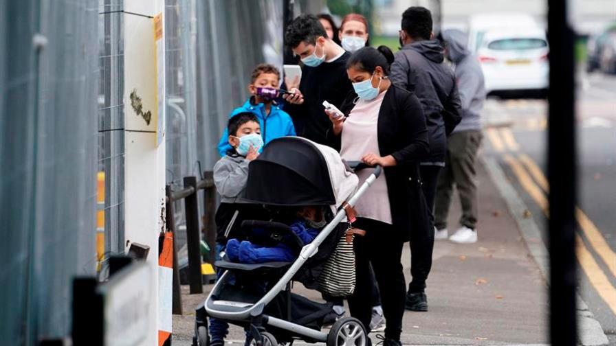 Aumentan las restricciones en Europa y el temor a nuevos confinamientos