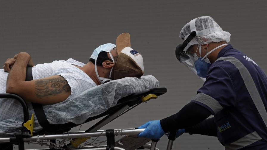 Brasil supera las 400.000 muertes por COVID-19 Brasil supera las 400.000 muertes por COVID-19