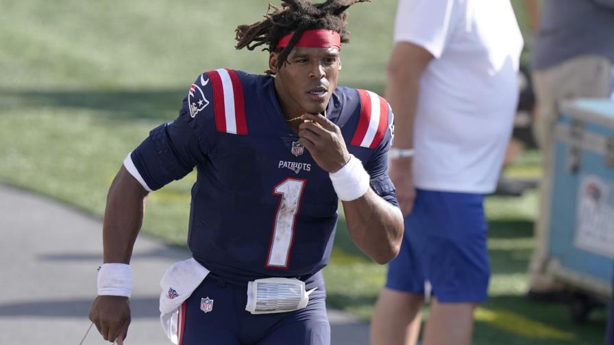 Russell Wilson y Cam Newton ponen en juego su paso perfecto