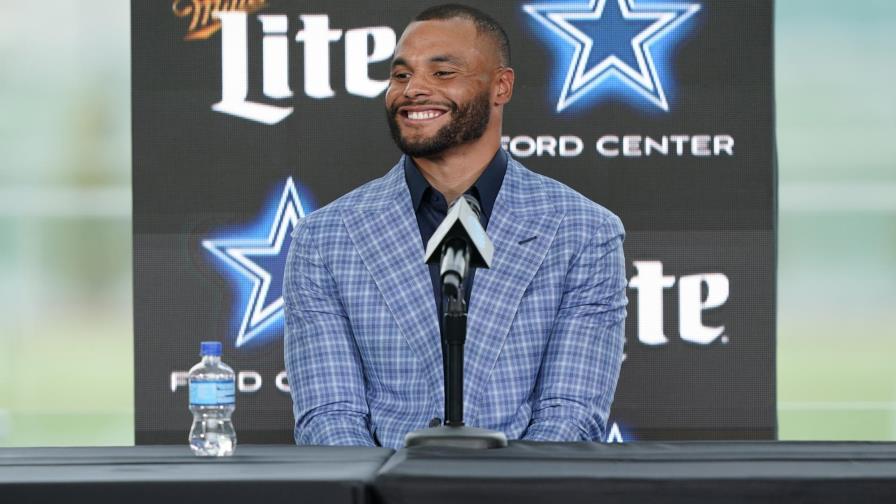 Un Prescott saludable firma contrato millonario con Dallas