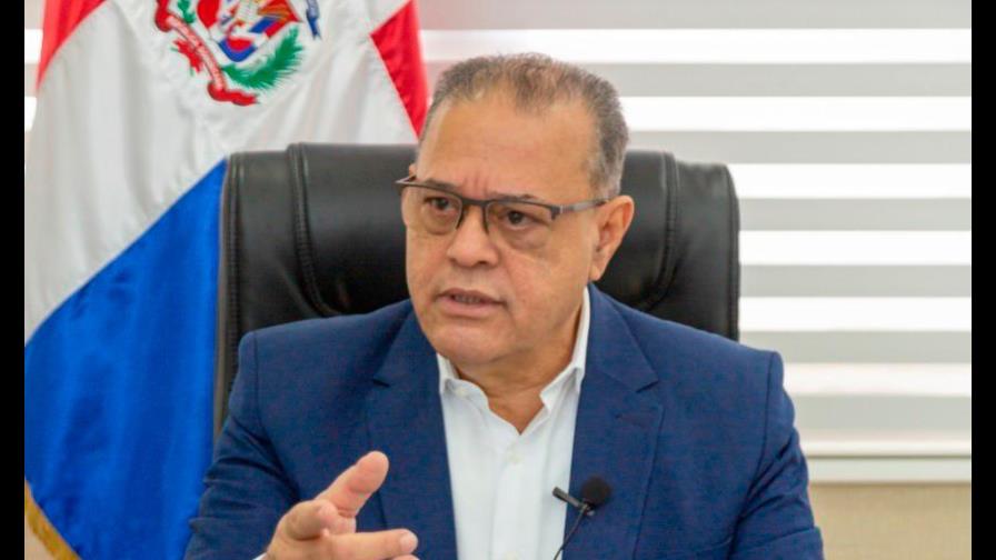 Inabie ordena suspensión de funcionario tras denuncia de extorsión 