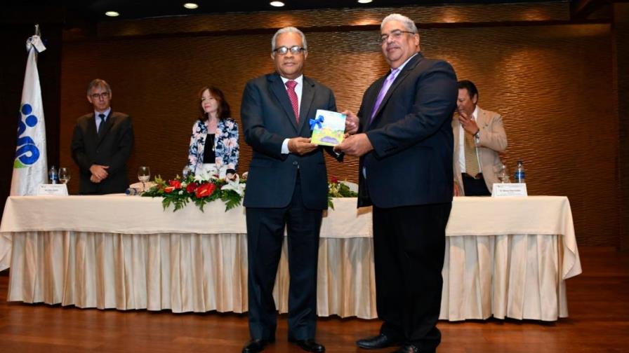 Ponen en funcionamiento Nueva Cédula de Salud para Niños Ponen en funcionamiento Nueva Cédula de Salud para Niños