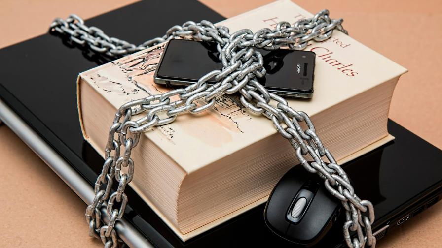 Denuncian que en Marruecos se reprime la libre expresión en las redes