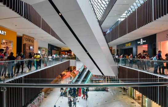 Masiva asistencia para vacunación COVID-19 en Downtown Center y Ágora Mall Masiva asistencia para vacunación COVID-19 en Downtown Center y Ágora Mall