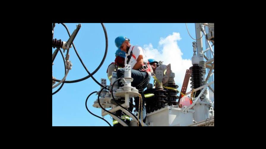 Consorcio Energético Punta Cana-Macao reduce factura a sus clientes Consorcio Energético Punta Cana-Macao reduce factura a sus clientes