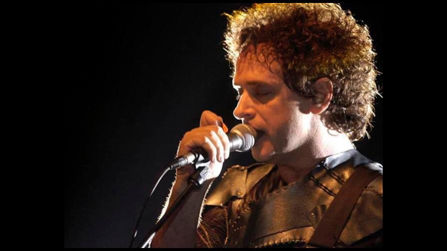 Lanzan un inédito videoclip de Cerati en el 62º aniversario de su nacimiento
