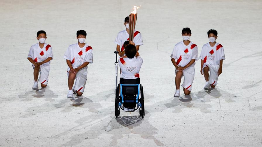 Imágenes exteriores del ambiente en la inauguración de los JJOO