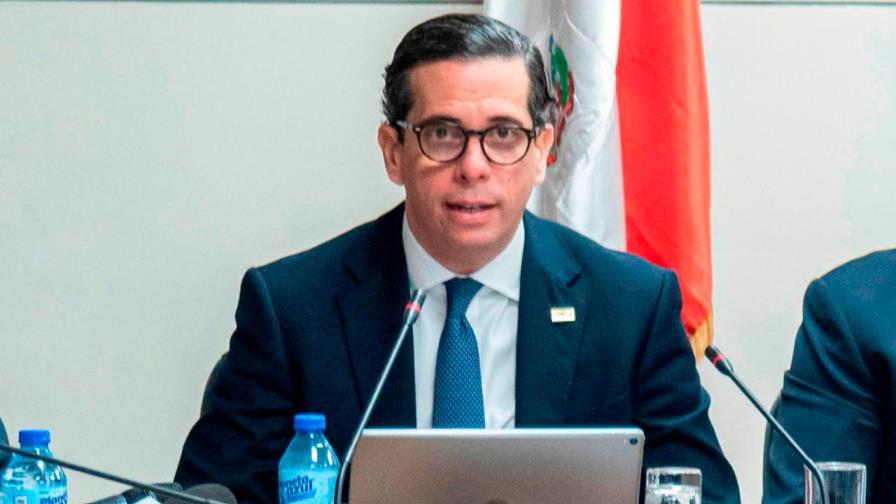 César Dargam: solo empleados acogidos al programa Fase 2 cobrarán salario 13