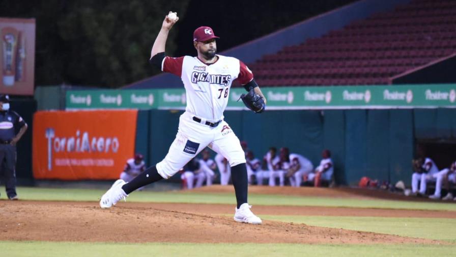 César Valdez intratable y Gigantes ganan el primer juego de la serie final ante Águilas