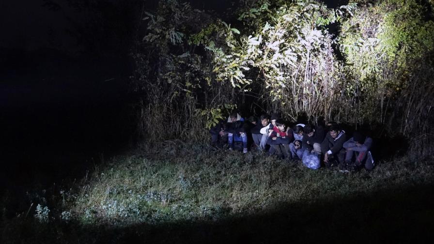 Bosnia advierte que no puede contener ola de migrantes Bosnia advierte que no puede contener ola de migrantes