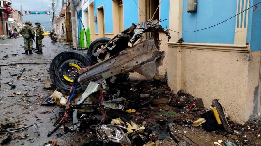 Asciende a 16 el número de heridos por explosión de carro bomba en Colombia