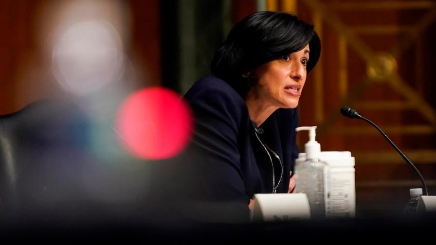 La población vacunada de EEUU podrá ir sin mascarilla en espacios cerrados