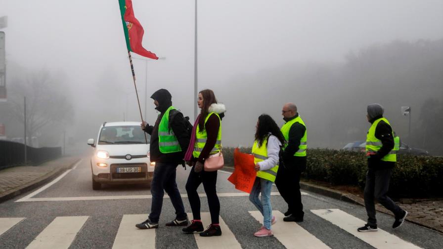El séptimo sábado de protestas de los “chalecos amarillos” arranca desinflado en París