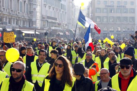 Desplegarán 60.000 agentes para manifestación de chalecos amarillos