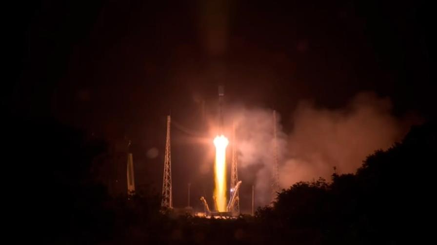 Despega la sonda europea para buscar los exoplanetas cercanos con capacidad de albergar vida