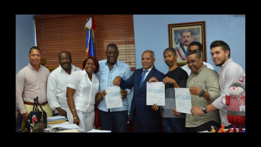 FEDA entrega 20.5 millones de pesos a porcicultores financiados en visitas sorpresa