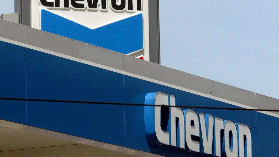 EE.UU. exige a Chevron cesar gradualmente su negocio petrolero en Venezuela