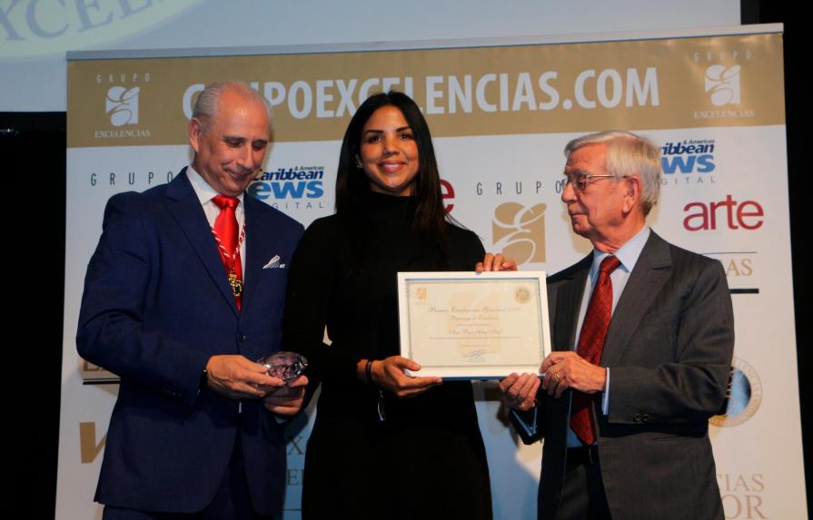 Chef dominicana recibe máximo galardón de Premios Excelencias en Madrid 