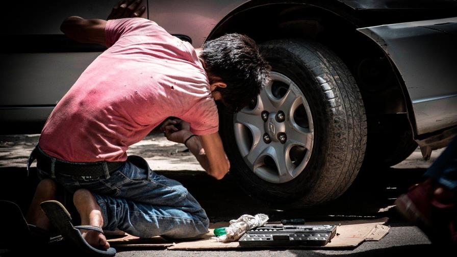 La necesidad obliga a menores bolivianos a salir a trabajar pese al COVID-19 La necesidad obliga a menores bolivianos a salir a trabajar pese al COVID-19