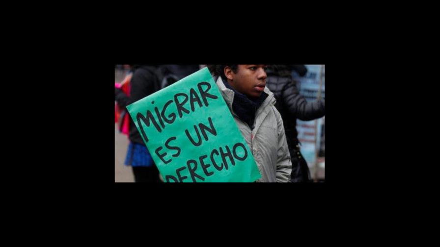 Chile promulga ley de migraciones que facilitará expulsiones