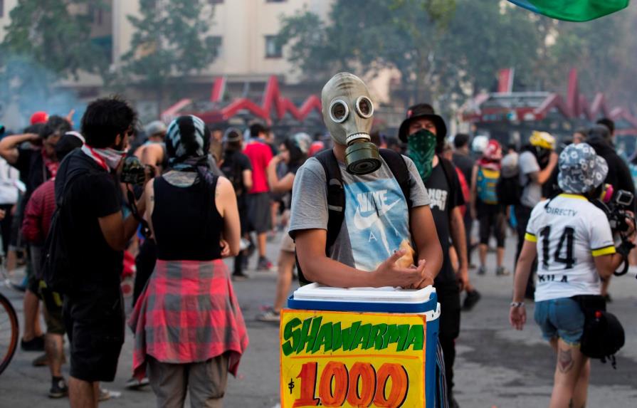 Protestas ponen contra las cuerdas a la debilitada economía de Latinoamérica