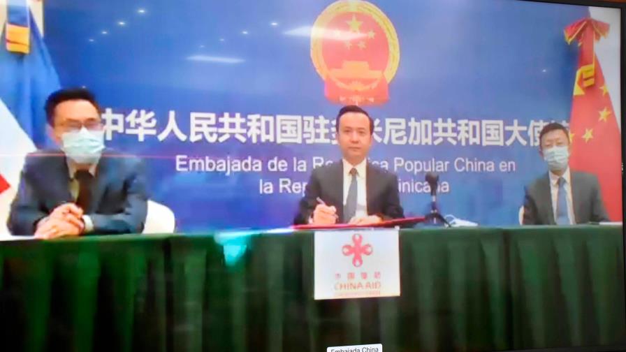  República Popular China entrega donación de material antiepidémico al país
