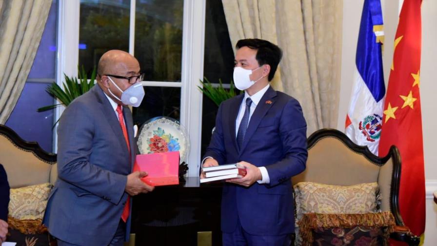 Embajador Zhang Run: China y RD han enseñado ejemplarmente que la cooperación es posible 