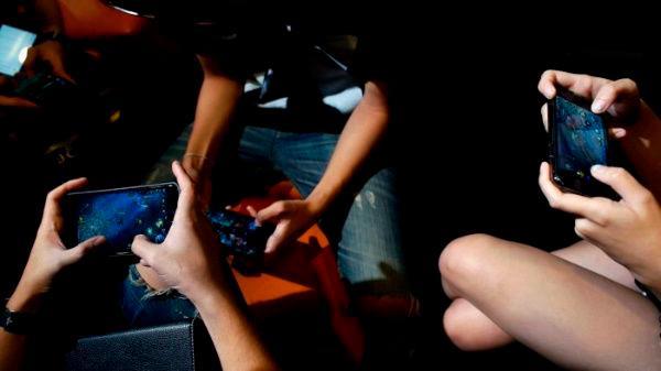 China limita a 3 horas semanales el acceso de menores a videojuegos en línea