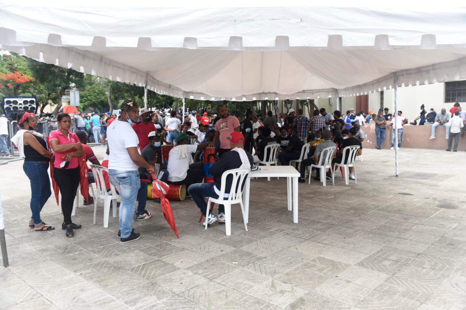 Desconocen lo que hizo la OMSA con sus autobuses. 