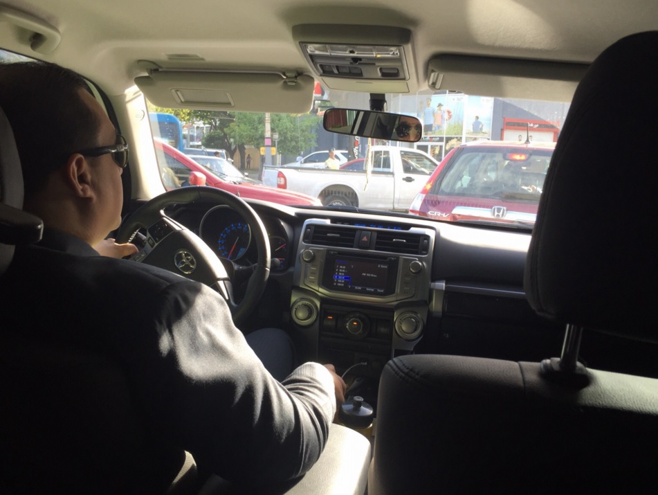 Los sabios en rutas alternas resultan ser los taxistas por su amplio conocimiento en atajos.