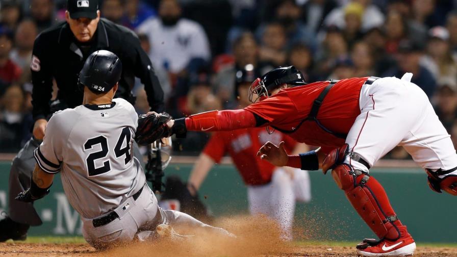 Moreland jonronea y Medias Rojas ganan 6-1 a Yanquis
