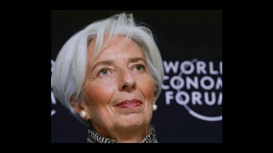 Jefa de FMI: Economía mundial pasa por “momento delicado”