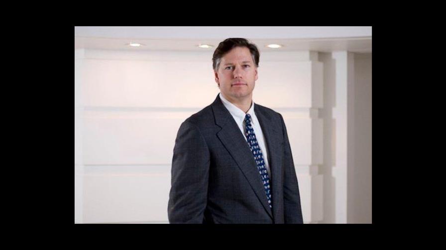 Embajador de EEUU en México pide unir fuerzas contra criminales tras matanza Embajador de EEUU en México pide unir fuerzas contra criminales tras matanza