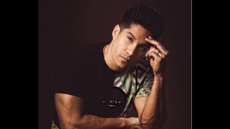 ¿Qué enfermedad atacó a Chyno Miranda que lo dejó paralitico?