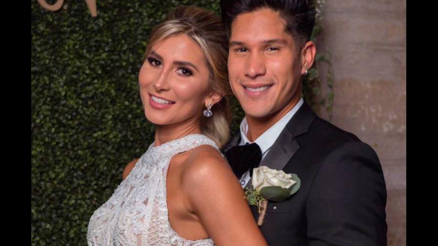 La respuesta de la esposa de Chyno Miranda al ser criticada por “abandonarlo” en medio de su enfermedad La respuesta de la esposa de Chyno Miranda al ser criticada por “abandonarlo” en medio de su enfermedad