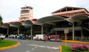 Aeropuerto del Cibao avisa EEUU exigir&aacute; tarjeta de vacuna y prueba negativa de COVID-19 a viajeros