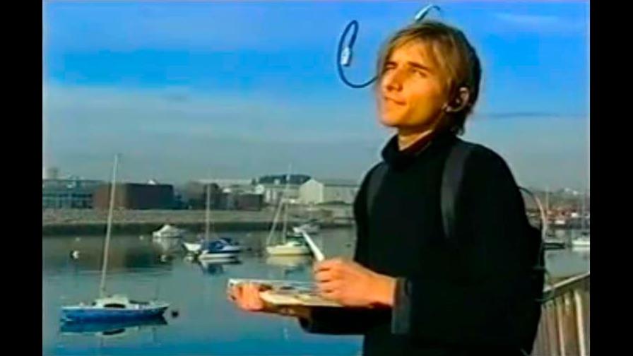 El “primer cíborg” del mundo defiende el derecho a diseñarse como especie