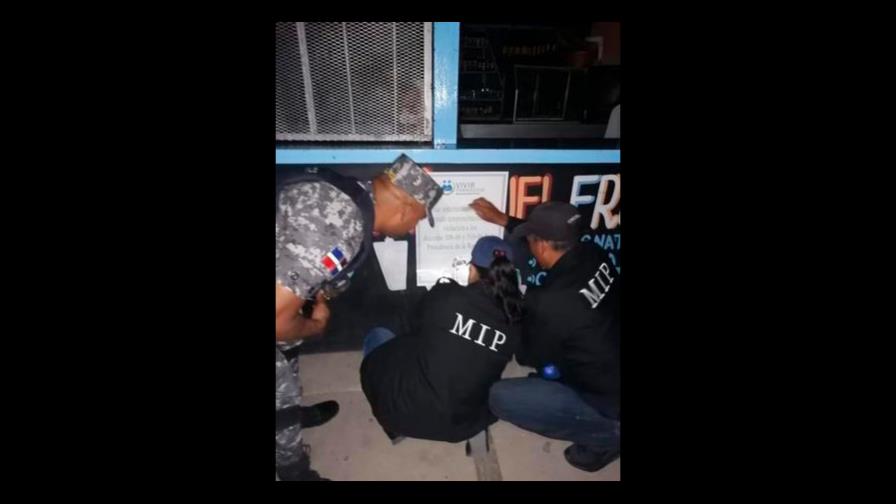 PN cerró negocio Villa Tapia por violar toque de queda