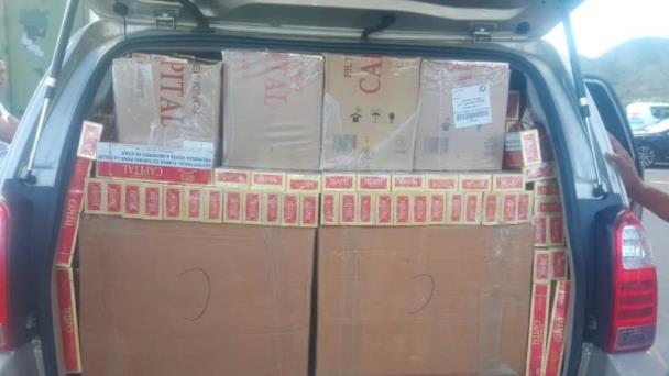 La Armada Dominicana intercepta embarcación con contrabando de 294,200 cigarrillos en Montecristi