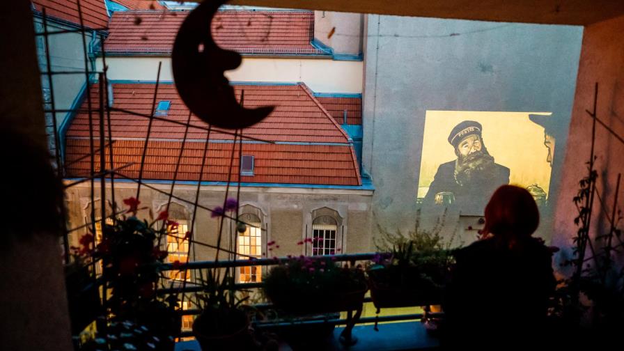 El “cine de las fachadas” conquista a Berlín en tiempo de coronavirus